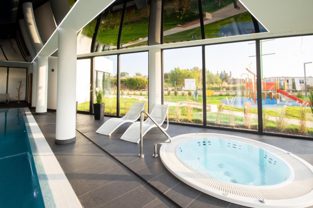 Westin House Resort Apartementy Premium كولوبرزيغ المظهر الخارجي الصورة